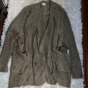 NWOT debut chunky cardigan